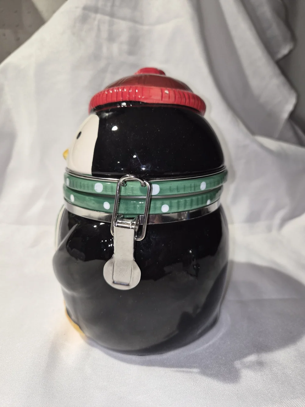 Holiday Penguin Ceramic Cookie Jar - Green & Red